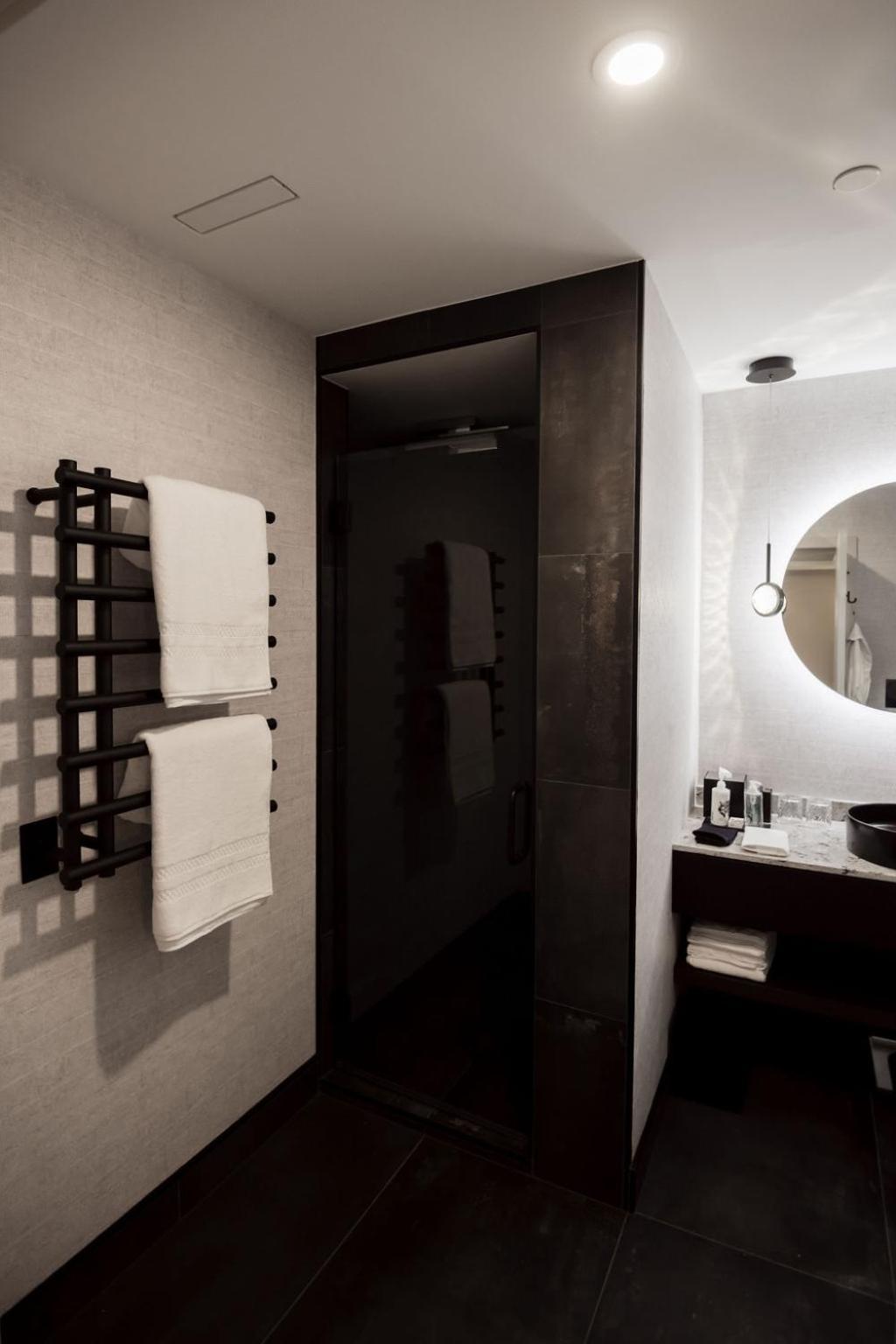 The Reid Hotel Vanderhoof Buitenkant foto